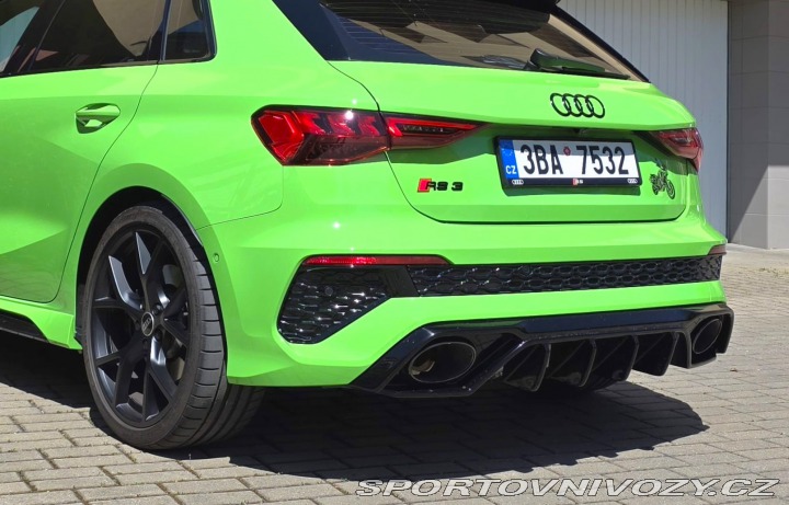 Audi RS3  2023