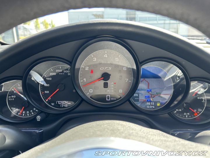 Porsche Panamera GTS 2012