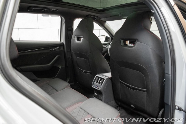 Škoda Octavia RS RS 2.0TSI REZERVACE 2021
