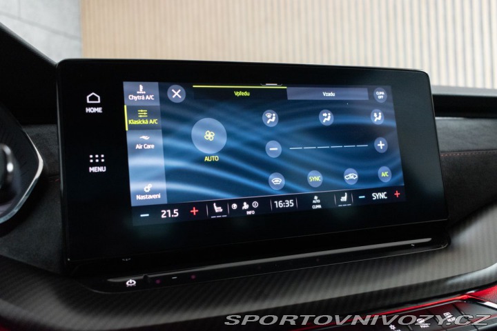 Škoda Octavia RS RS 2.0TSI REZERVACE 2021