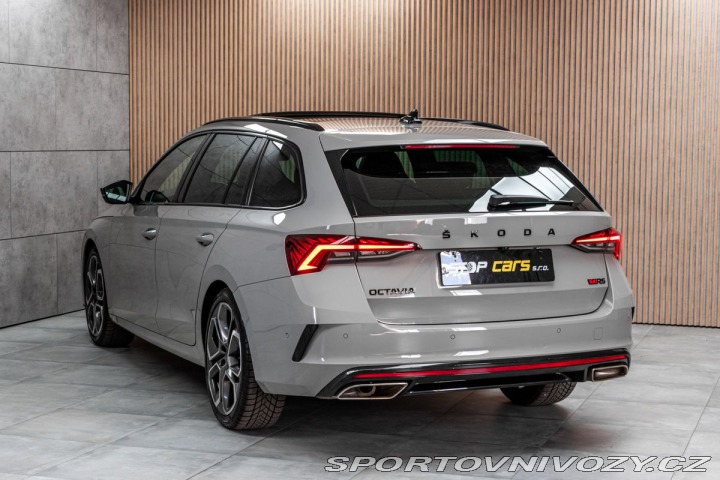 Škoda Octavia RS RS 2.0TSI REZERVACE 2021