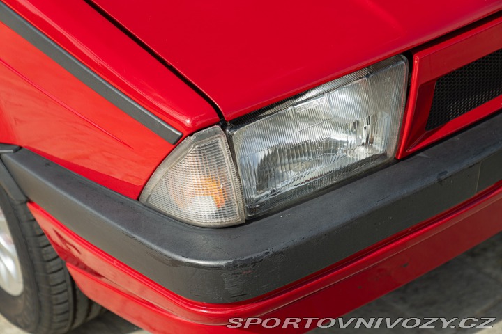 Alfa Romeo Ostatní modely 75 1991