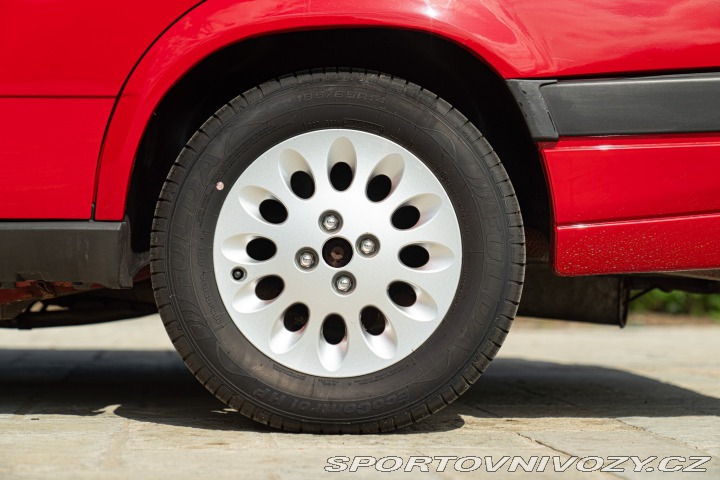 Alfa Romeo Ostatní modely 75 1991