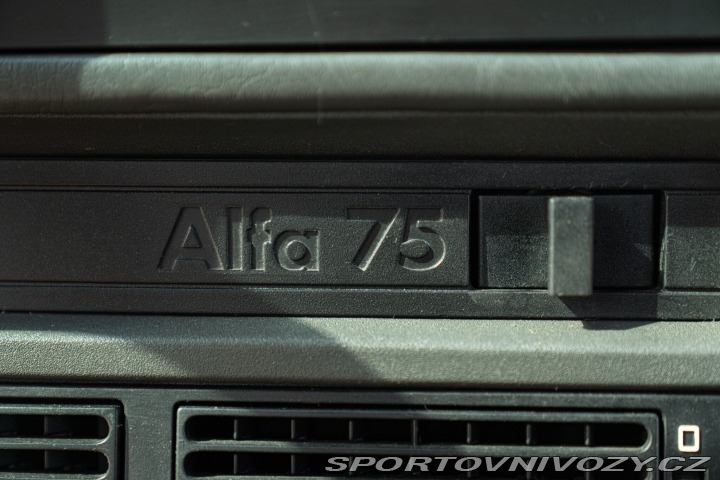 Alfa Romeo Ostatní modely 75 1991