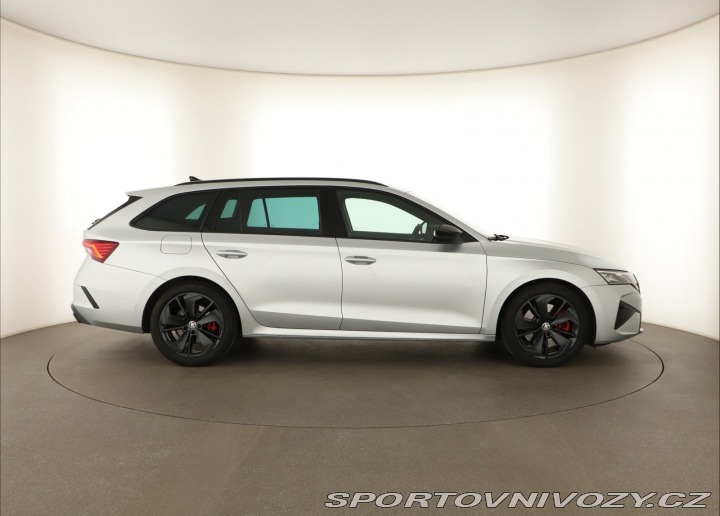 Škoda Octavia RS RS RS 2.0 TSI 2025