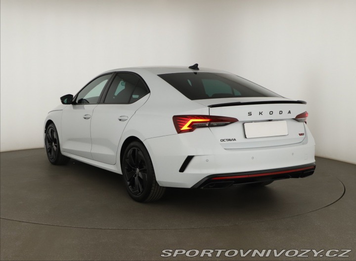 Škoda Octavia RS RS RS 2.0 TSI 2024