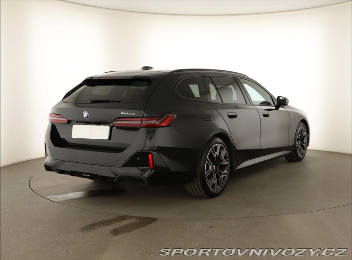 BMW 5 M Sport 540d xDrive 2025
