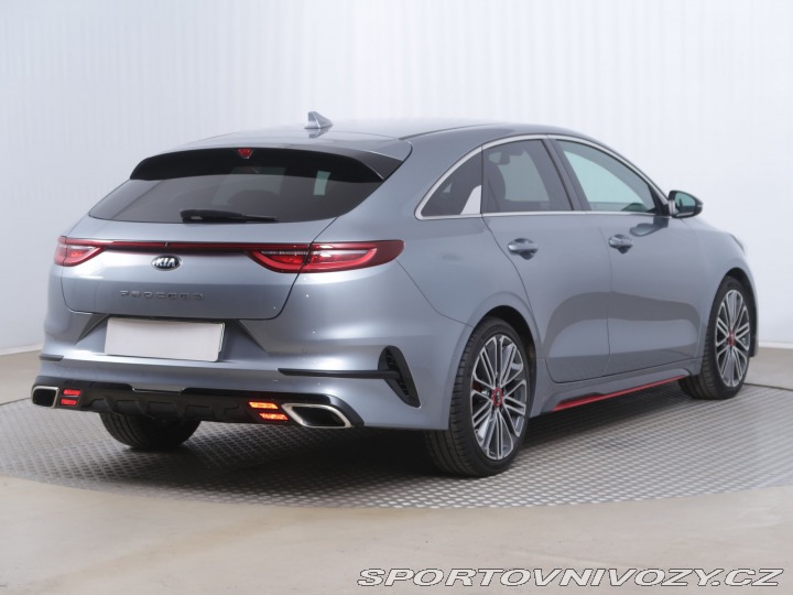 Kia ProCeed GT 1.6 T-GDI 2021