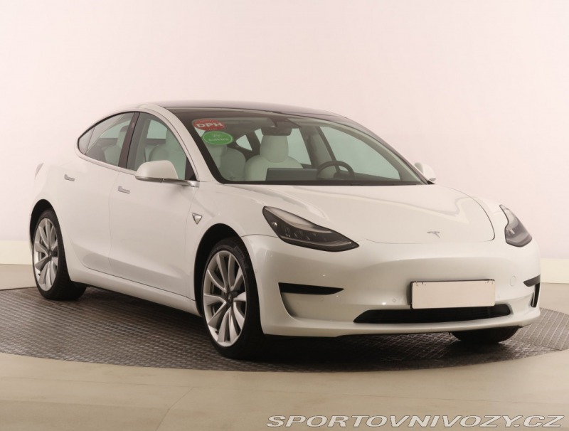 Tesla Model 3 Std Range Plus LFP