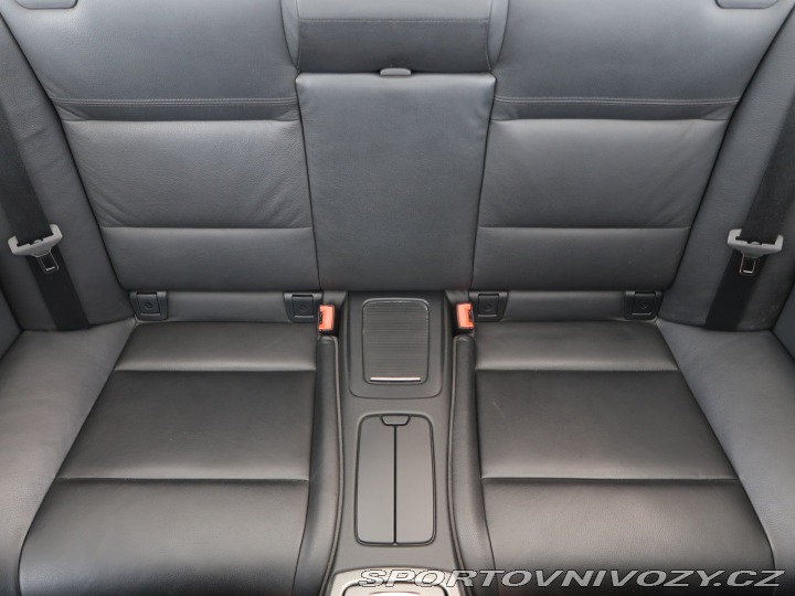 BMW 3 M Paket 325 i 2010