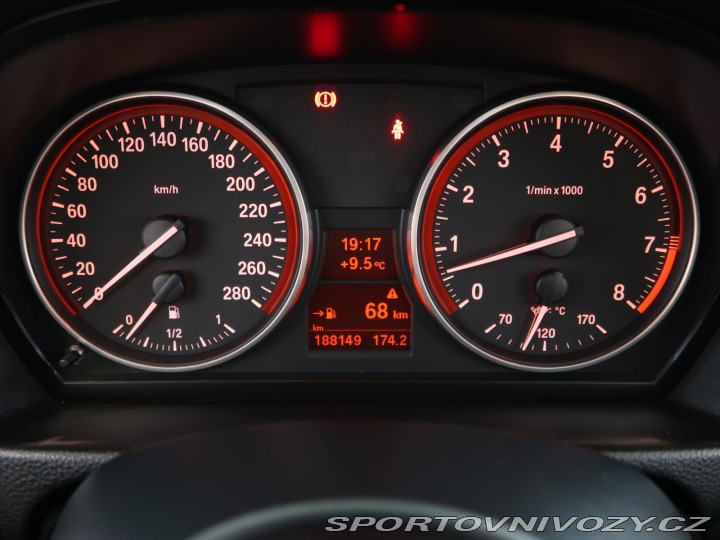 BMW 3 M Paket 325 i 2010