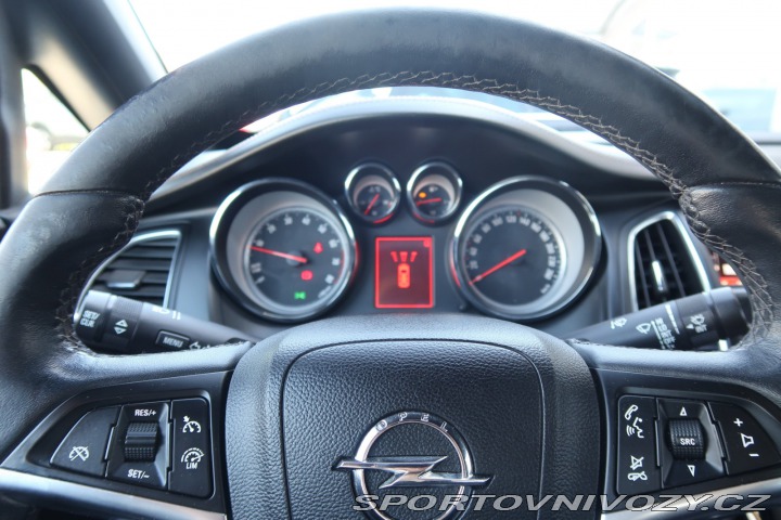 Opel Cascada 1.6 SIDI Turbo 2015