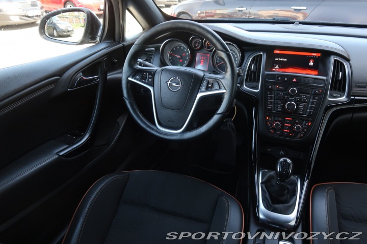 Opel Cascada 1.6 SIDI Turbo 2015