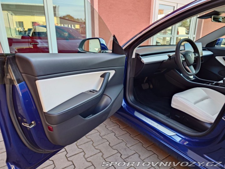 Tesla Model 3 Long Range D.M PRODÁNO 2019
