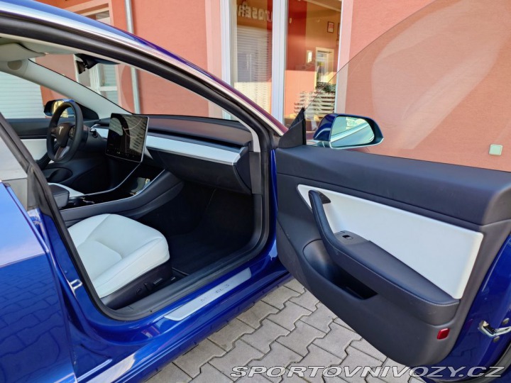 Tesla Model 3 Long Range D.M PRODÁNO 2019