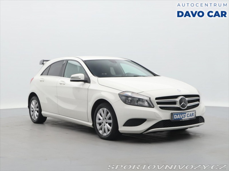 Mercedes-Benz A 1,6 200i 115kW Klima Kůže