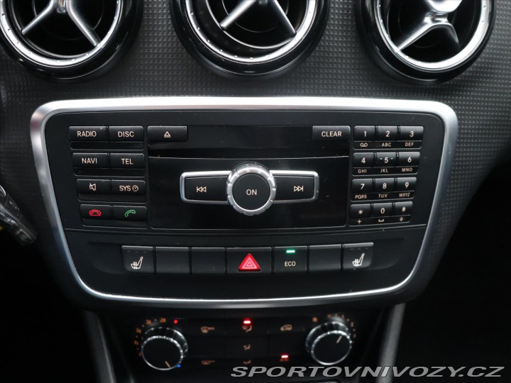 Mercedes-Benz A 1,6 200i 115kW Klima Kůže 2014