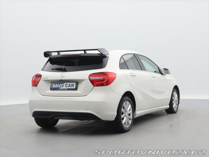 Mercedes-Benz A 1,6 200i 115kW Klima Kůže 2014