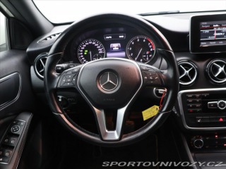 Mercedes-Benz A 1,6 200i 115kW Klima Kůže 2014