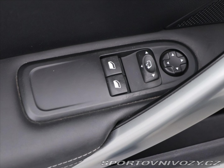 Peugeot RCZ 1,6 16V 147kW Allure Navi 2013