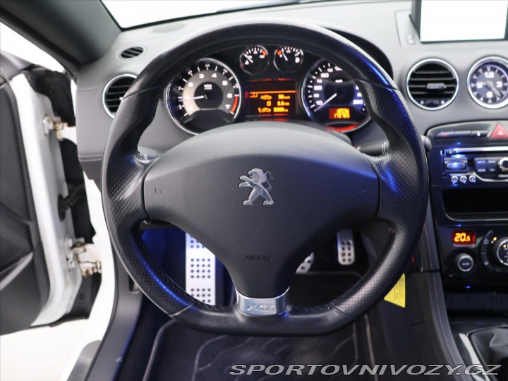 Peugeot RCZ 1,6 16V 147kW Allure Navi 2013
