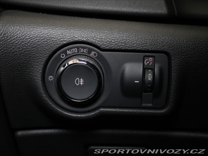 Opel Astra 2,0 Turbo 280koní OPC Inf 2013