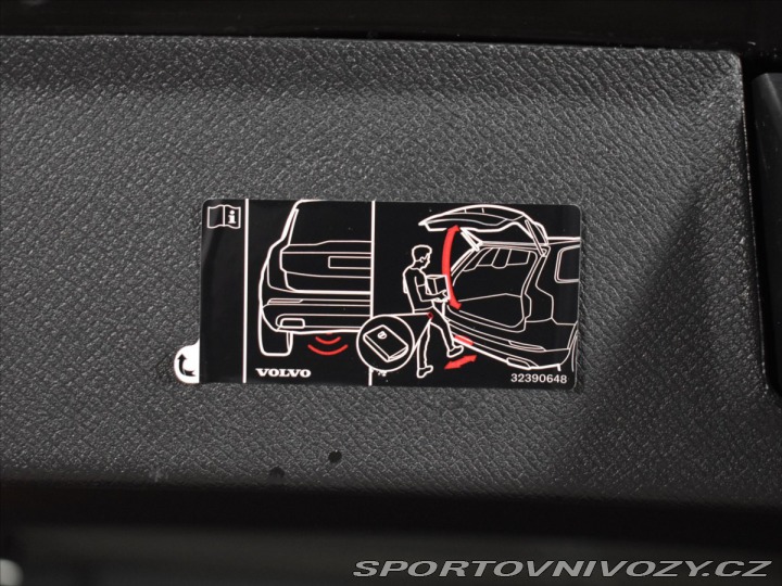 Volvo Ostatní modely XC90 2,0 T8 AWD Plus BLIS,Bezk 2025