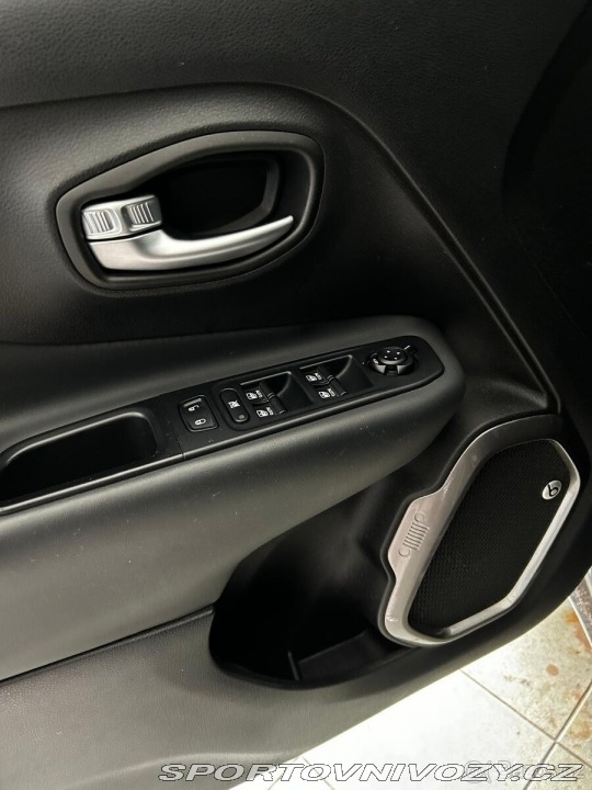 Ostatní značky Ostatní modely Jeep Renegade 2,0   JTD-MJET 4x4 LIMITE 2018