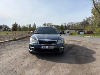 Škoda Octavia RS 2,0   VRs