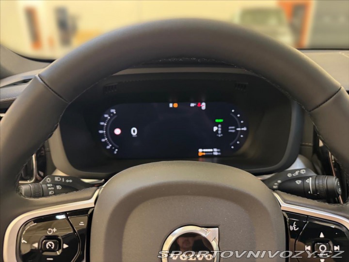 Volvo Ostatní modely XC60 2,0 Volvo XC60 T8 Ultra B 2025