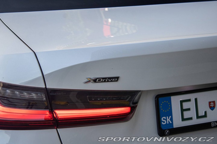 BMW 3 330e ZF8 xDrive /AJ NA S 2021