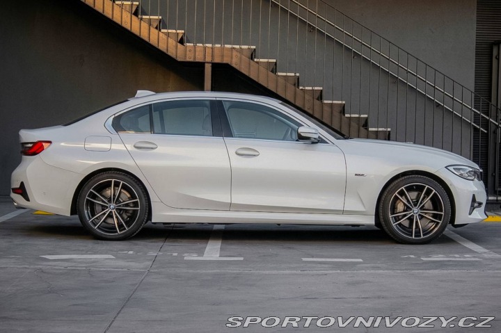 BMW 3 330e ZF8 xDrive /AJ NA S 2021