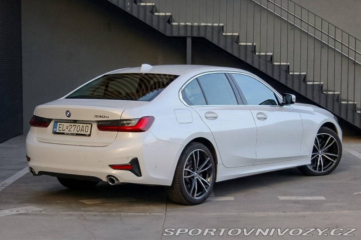 BMW 3 330e ZF8 xDrive /AJ NA S 2021