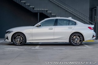 BMW 3 330e ZF8 xDrive /AJ NA S 2021