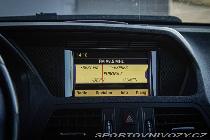 Mercedes-Benz E Kupé  350CDI 170kW / AJ N 2011