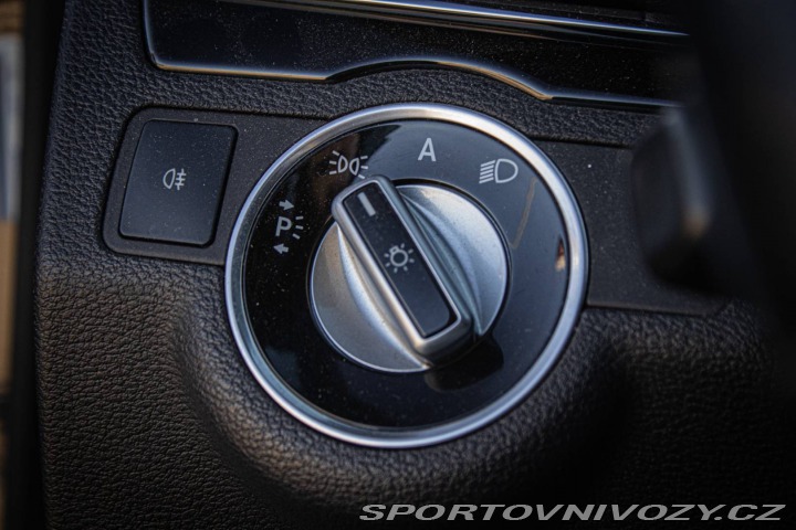 Mercedes-Benz E Kupé  350CDI 170kW / AJ N 2011