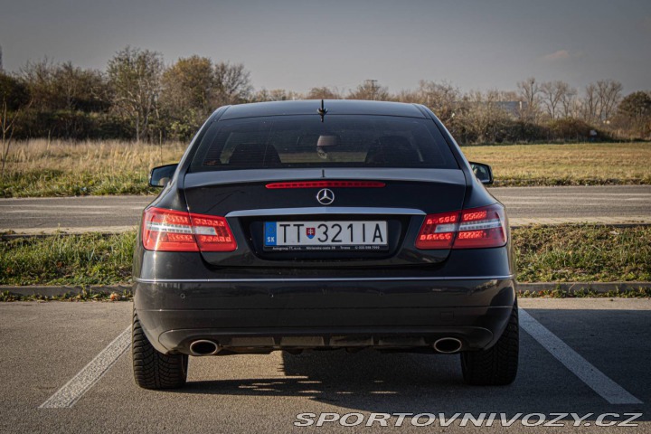Mercedes-Benz E Kupé  350CDI 170kW / AJ N 2011