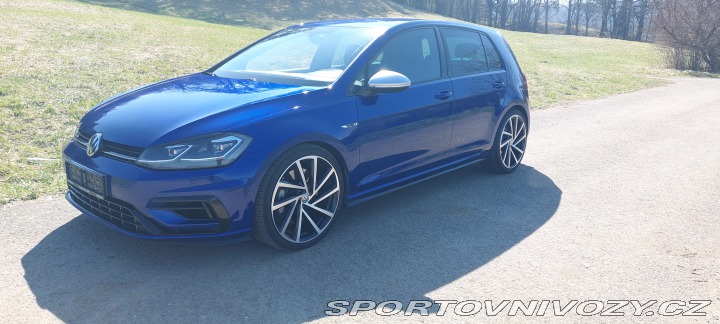 Volkswagen Golf 7,5 R  Perform AKRAPOVIČ 2018