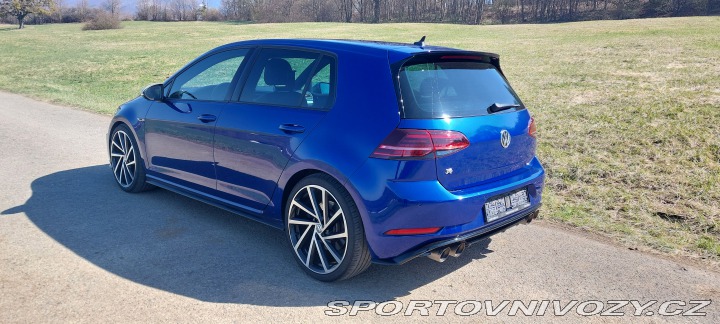 Volkswagen Golf 7,5 R  Perform AKRAPOVIČ 2018