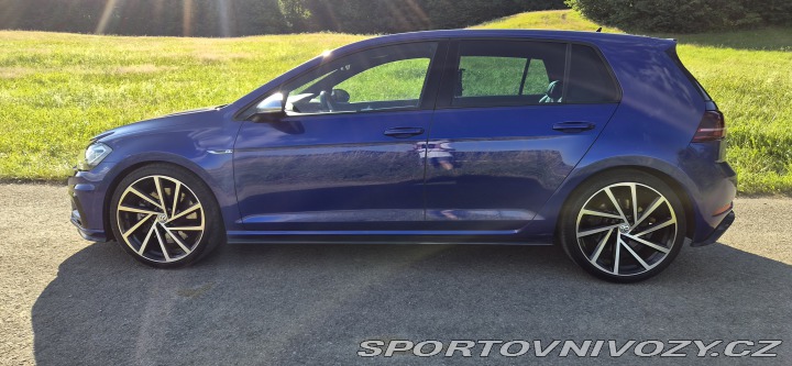 Volkswagen Golf 7,5 R Perform AKRAPOVIČ 2018