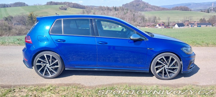 Volkswagen Golf 7,5 R  Perform AKRAPOVIČ 2018