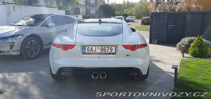 Jaguar F-Type  2016