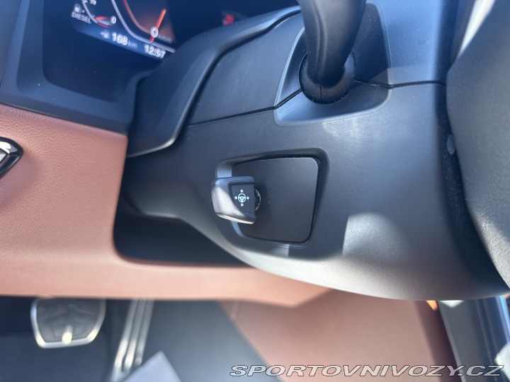 BMW 8 840d xDRIVE M-PAKET ZÁRU 2022