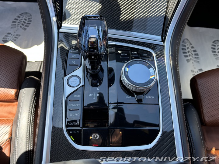 BMW 8 840d xDRIVE M-PAKET ZÁRU 2022