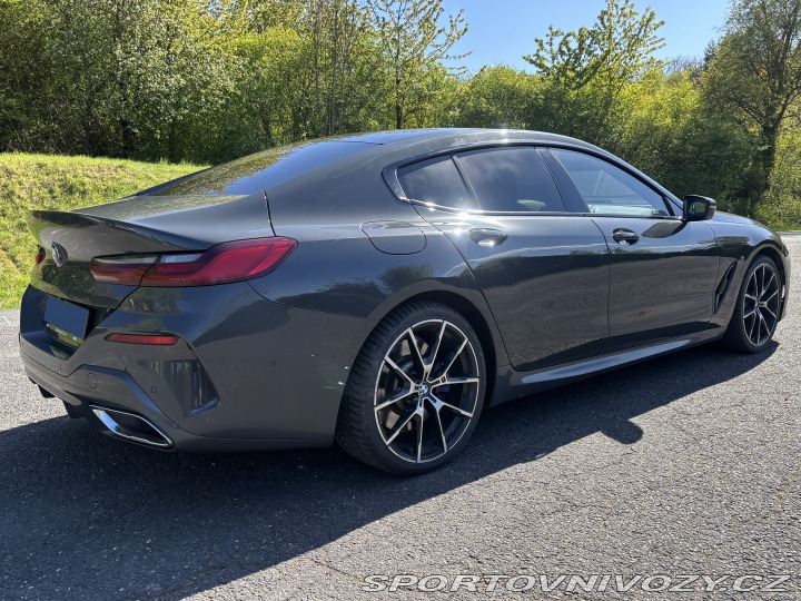 BMW 8 840d xDRIVE M-PAKET ZÁRU 2022