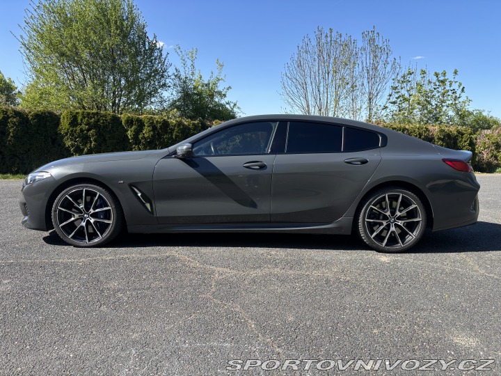 BMW 8 840d xDRIVE M-PAKET ZÁRU 2022
