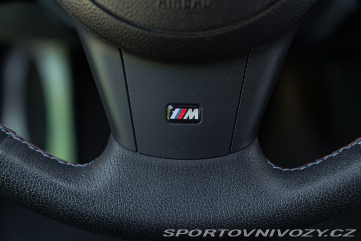 BMW M5  2005