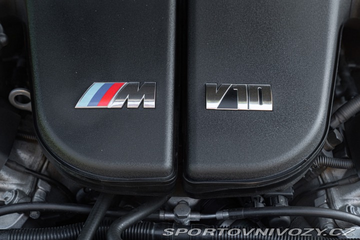 BMW M5  2005