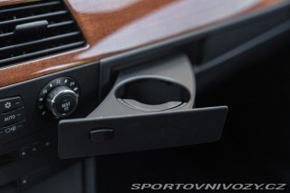 BMW M5  2005