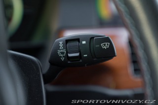 BMW M5  2005